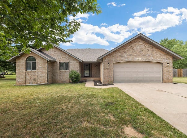 613 Main Street, Willard, MO 65781