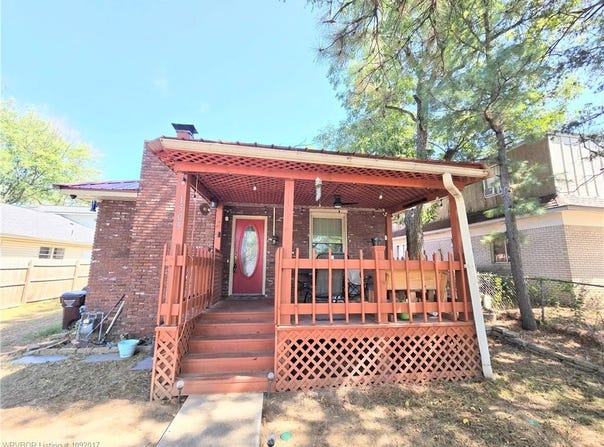 1505 S 12th ST, Fort Smith, AR 72901