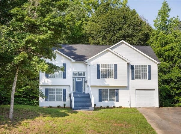 45 Lee Road 2072, Valley, AL 36854