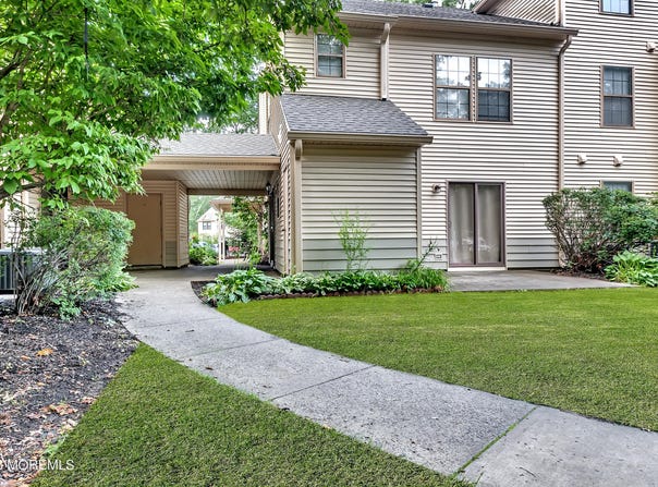 1106 Lilly Lane, Jackson, NJ 08527