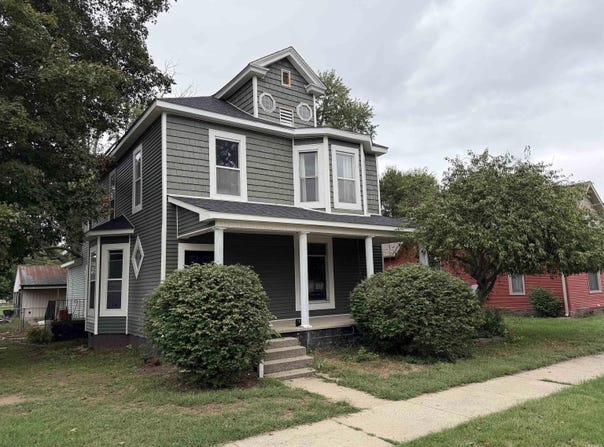 320 W Main Street, Worthington, IN 47471