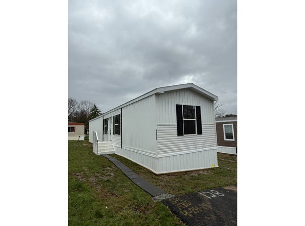 128 Lillian Lane, Somerset, PA 15501