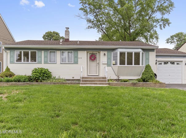 138 Southwood Drive, Old Bridge, NJ 08857