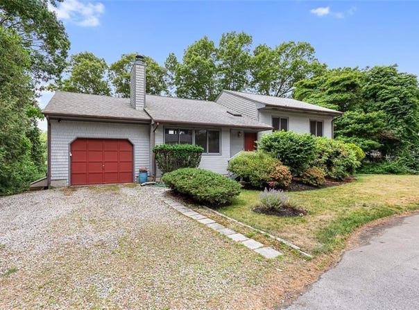 12 Silver Street, Warwick, RI 02889