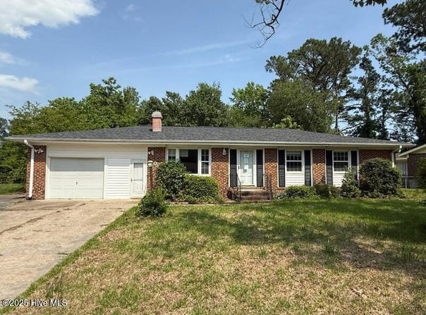504 Oakwood Avenue, Jacksonville, NC 28546