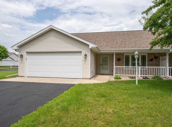 2260 PATRIOT Lane, OSHKOSH, WI 54904