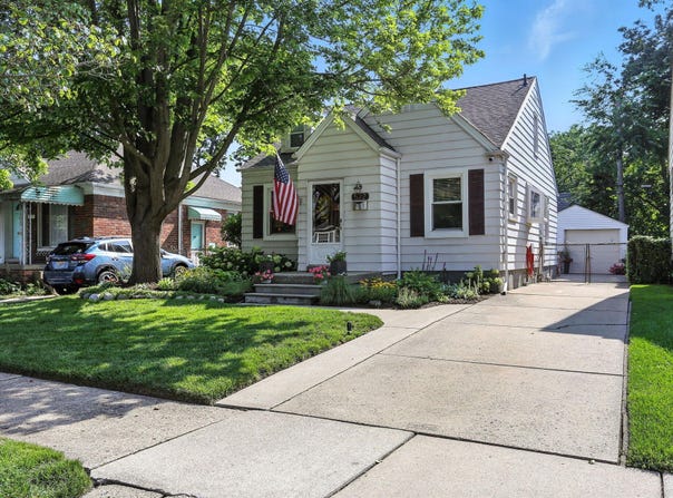 522 Farmdale Street, Ferndale, MI 48220