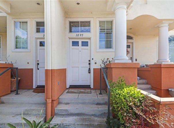 1095 S San Marino Way, Anaheim Hills, CA 92808