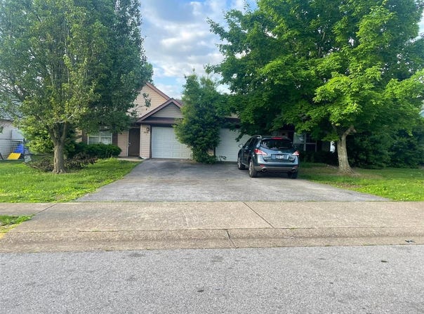 2050 Salisbury Drive, Bowling Green, KY 42101