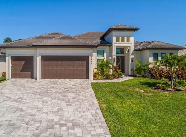 2819 SW 35th Ln, CAPE CORAL, FL 33914