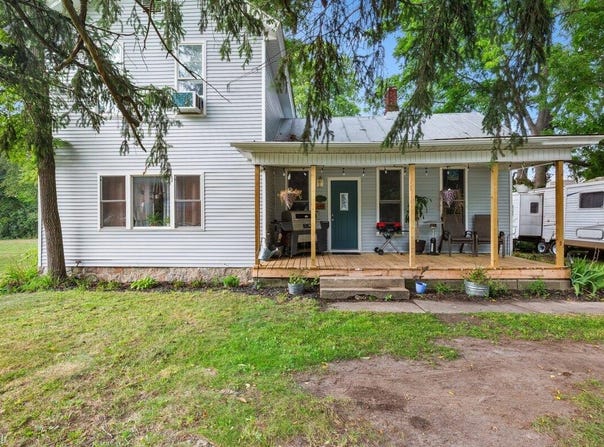 340 W Main Street, Stanton, MI 48888