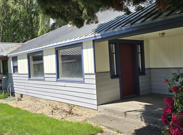 9810 US Hwy 12 Ave, Naches, WA 98937