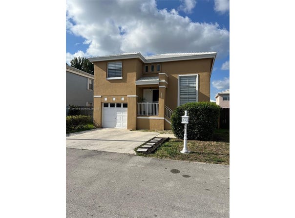 6444 French Angel Ter, Margate, FL 33063