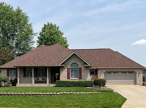 1976 Oak Street, Linton, IN 47441