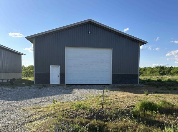 4854 103 rd St, Montezuma, IA 50171
