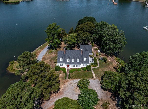 498  Seaboard Dr, Reedville, VA 22539