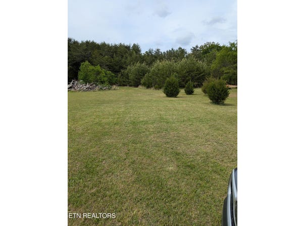 Graham Road, Blaine, TN 37709