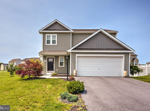 101 FAYE DRIVE, BUNKER HILL, WV 25413