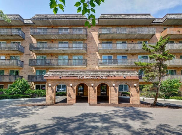 512 Redondo Drive, Downers Grove, IL 60516