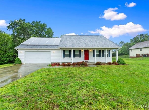 1910 Bainbridge Road, Jackson, MO 63755