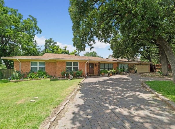 1602 W 6th Street, Irving, TX 75060