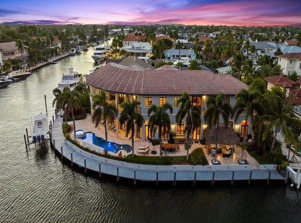 3700 NE 28th Ave, Lighthouse Point, FL 33064