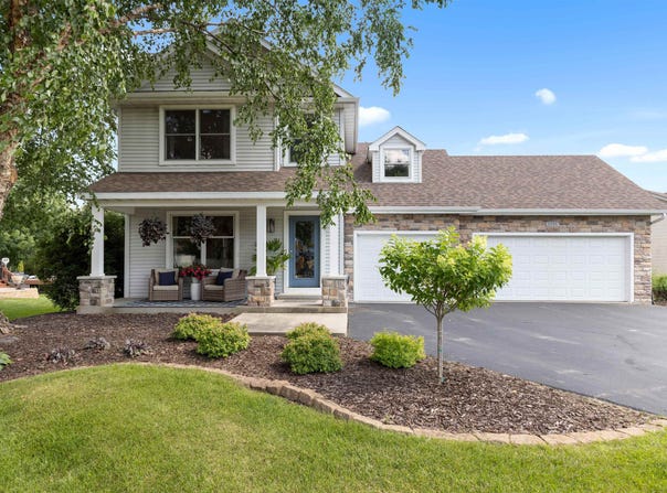 5545 HODGES RUN, ROSCOE, IL 61073