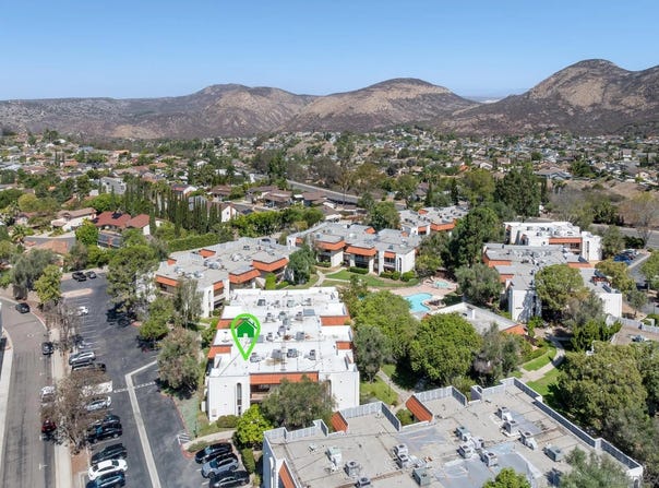 6878 Navajo, San Diego, CA 92119