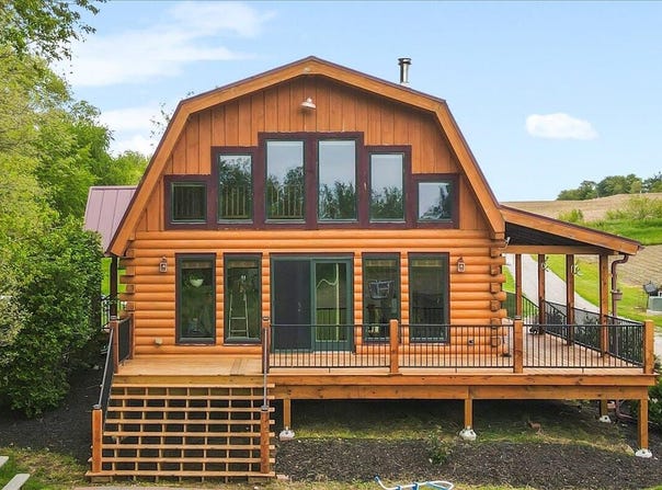 2920 WAUBONSIE Avenue, TABOR, IA 51653