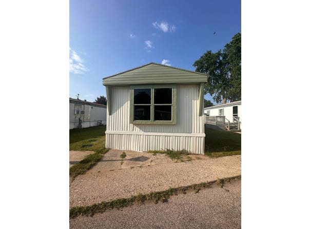 75 Betsie River St. SW, GRAND RAPIDS, MI 49548