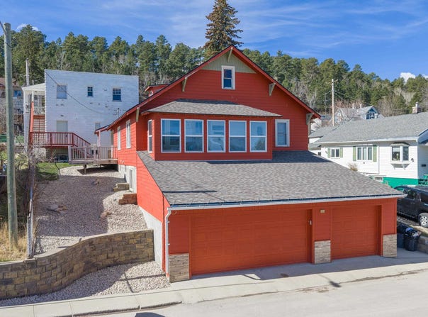 37 1st Street, Lead, SD 57754