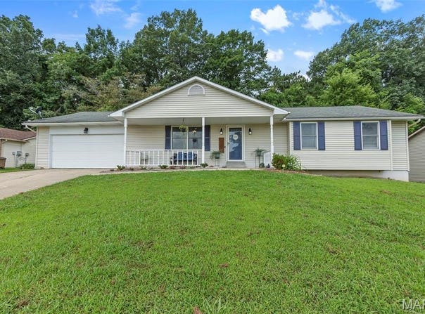 1129 Cypress Court, Cape Girardeau, MO 63701