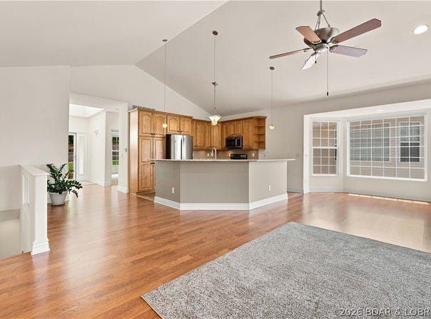 877 Great Ship Street, Osage Beach, MO 65065