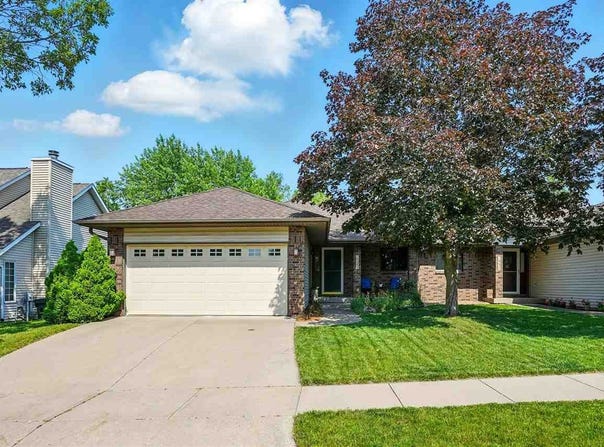 1924 Jeffrey St, IowaCity, IA 52246