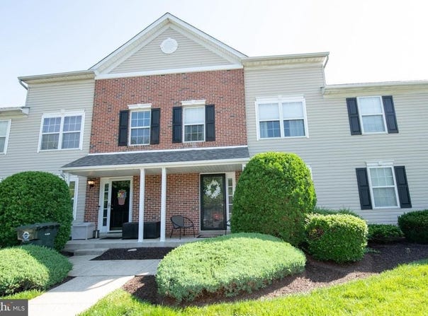 718 ORIOLE COURT, WARRINGTON, PA 18976