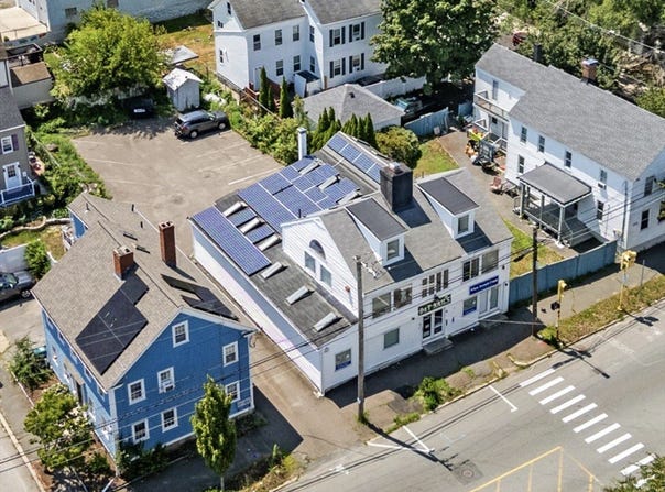97 Boston St, Salem, MA 01970
