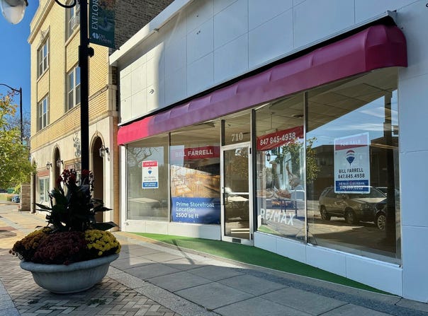 710 Lee Street, Des Plaines, IL 60016