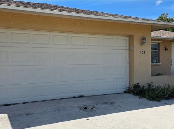 1404 SE 34th Terrace, Cape Coral, FL 33904