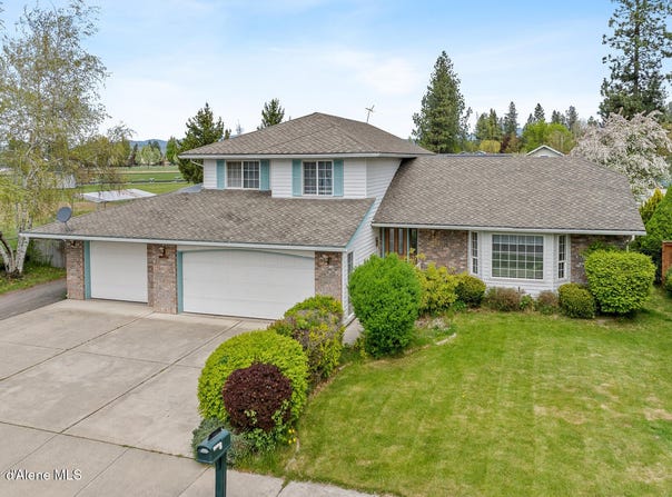 404 W 18TH AVE, Post Falls, ID 83854