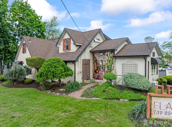 80 Summerhill Road, East Brunswick, NJ 08816