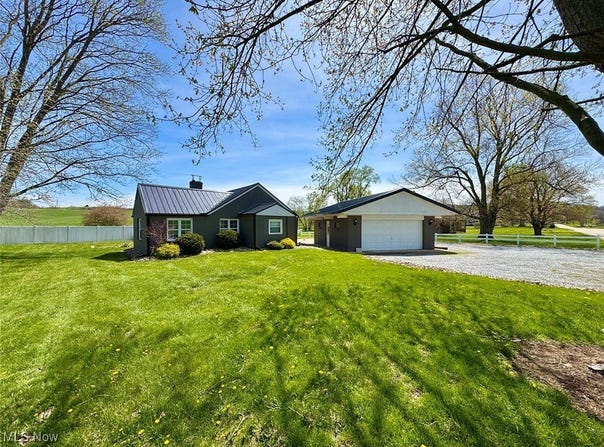 4333 Broad Run Dairy Road NW, Dover, OH 44622