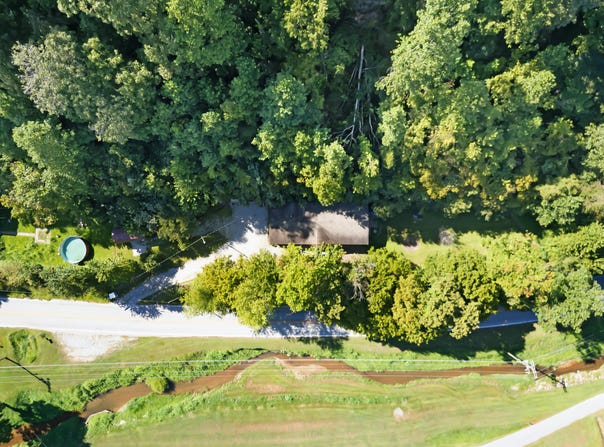 2402 Ky 850, David, KY 41616