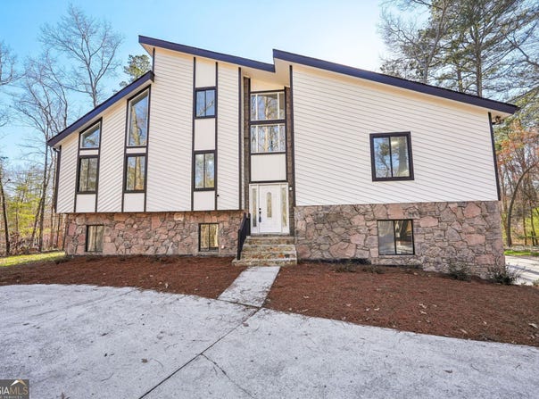 4013 Brenteresa, Snellville, GA 30039
