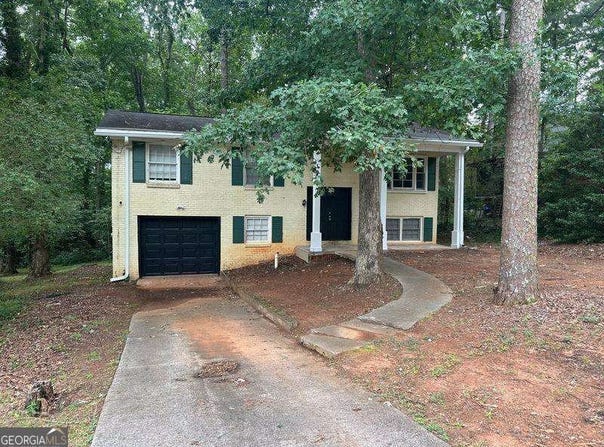 1615 Pine Glen, Decatur, GA 30035