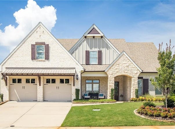 2796 LAKEVIEW TERRACE, OPELIKA, AL 36801
