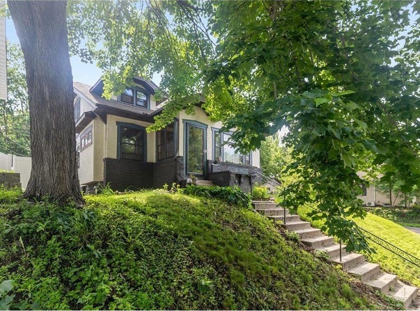 3500 James Avenue N, Minneapolis, MN 55412