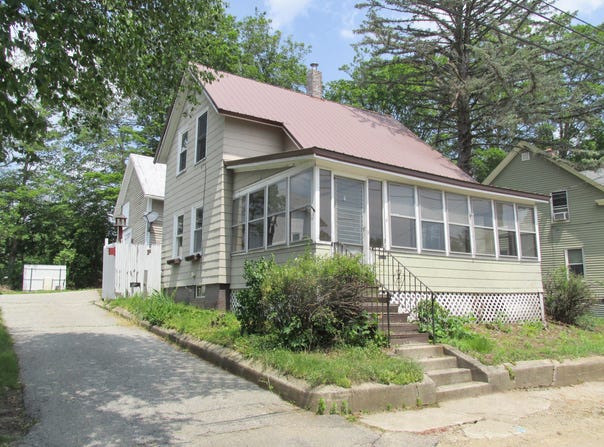 4 George Street, Sanford, ME 04083