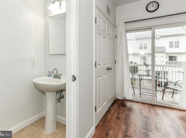 42439 ROCKROSE SQUARE, BRAMBLETON, VA 20148