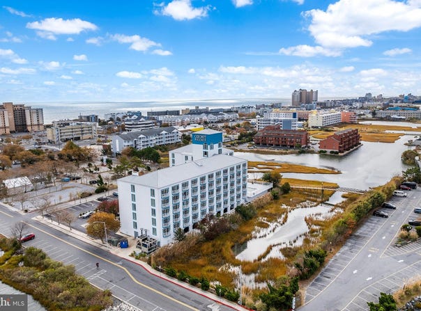 200 59TH STREET, OCEAN CITY, MD 21842
