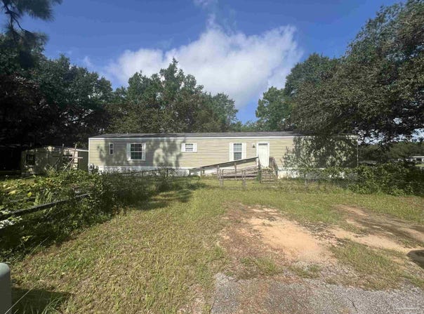 6261 Morgan Rd, Milton, FL 32570